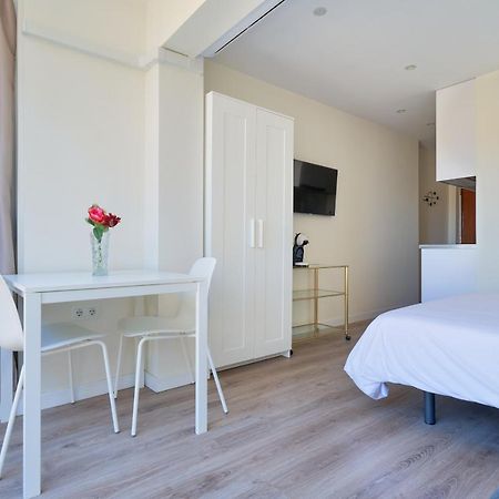 מאלגה Malaguetabeach Apartment מראה חיצוני תמונה