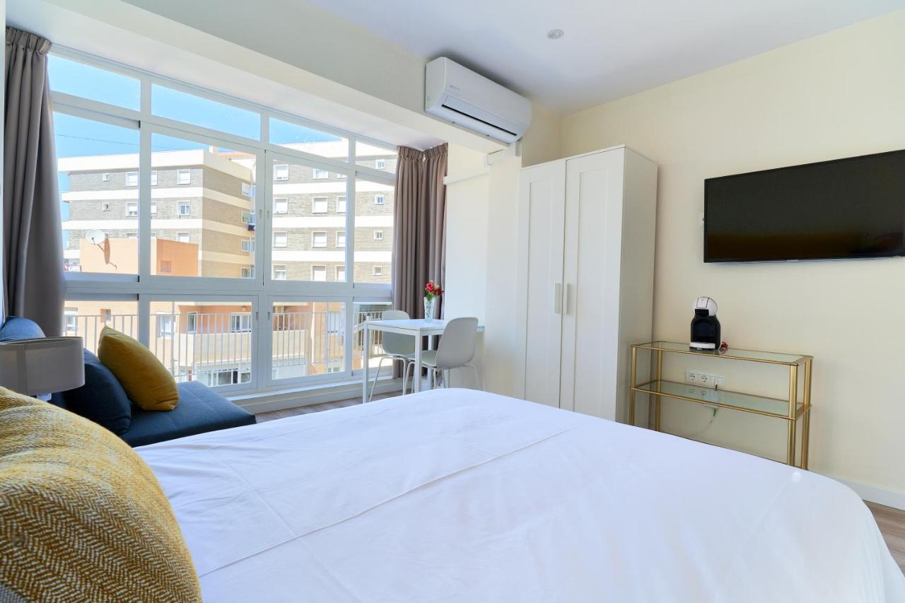 מאלגה Malaguetabeach Apartment מראה חיצוני תמונה